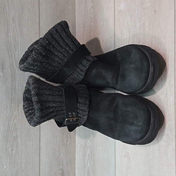 Ugg Australia Women Leather Sweater Short Boots Sheepskin shoes sz 10 - Picture 3 of 12
